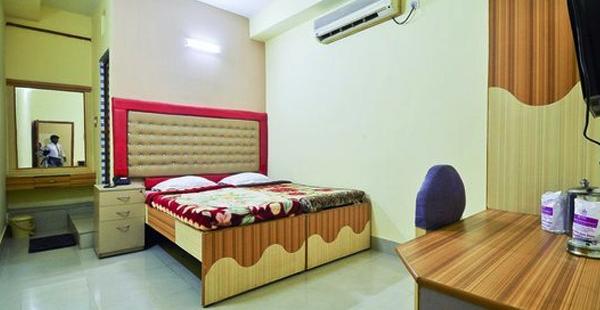 Hotel Mannat International
